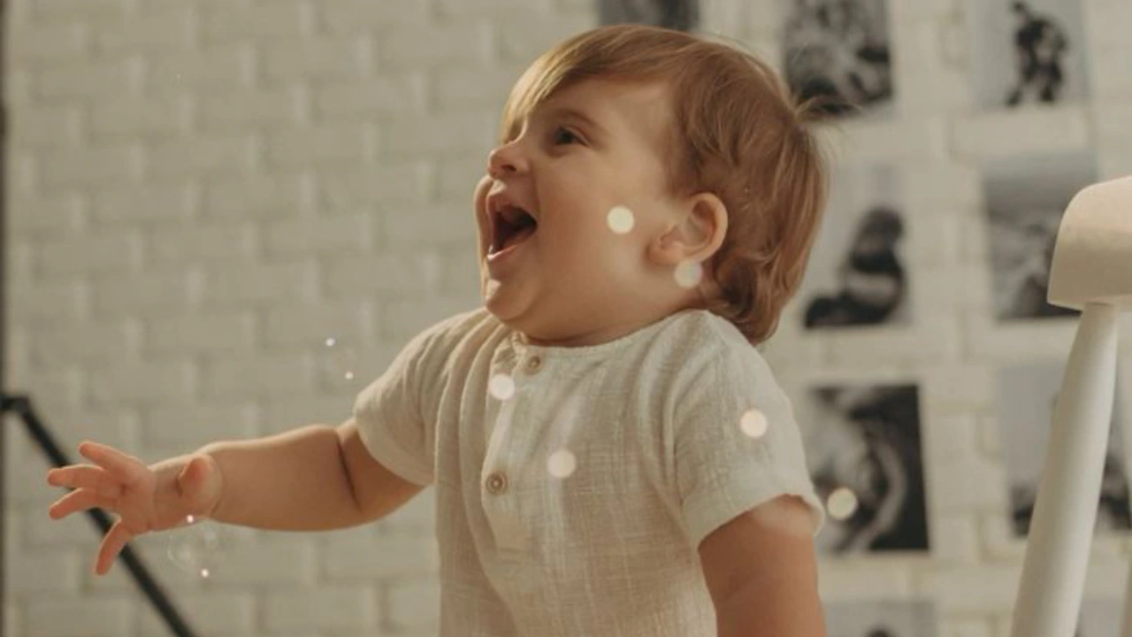 ژست‌های کودکانه در آتلیه